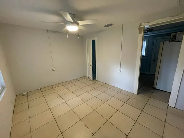 714 NW 8th St — Photo 5