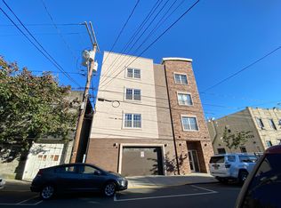 6030 Monroe Pl APT 402, West New York, NJ 07093