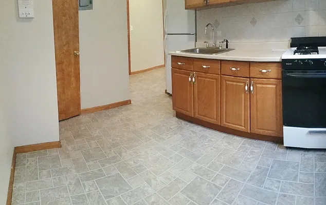 Rented by Azure Realty NY LLC | media 17