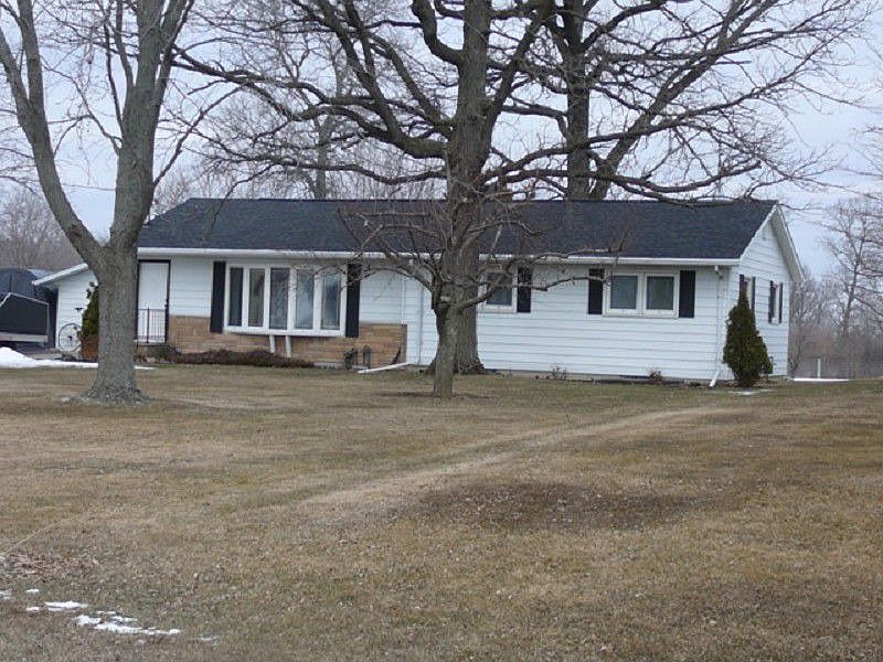 1st image of W7389 E Lamartine Dr