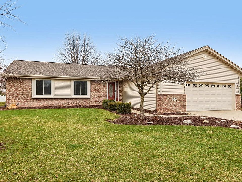1st image of W232N7474 Highview DRIVE