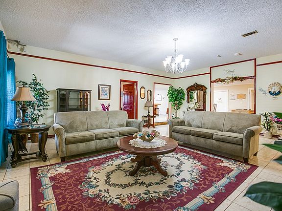 3rd image of 3507 Christoval Rd