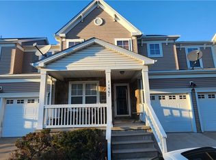 11567 Sunny Dr, Warrensville Heights, OH