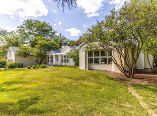 1660 Hertel Ln, Deerfield, IL 60015