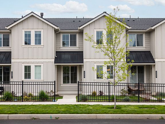2nd image of 20869 SE Denver Dr