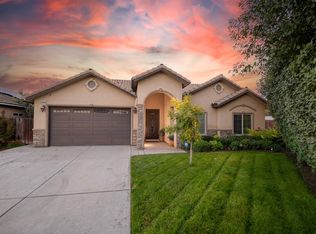 4682 W Joline Dr, Fresno, CA
