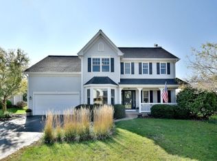 282 Morgan Valley Dr, Oswego, IL