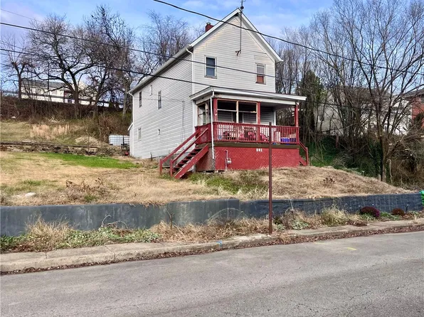 801 Cowan Ave, Jeannette, PA 15644