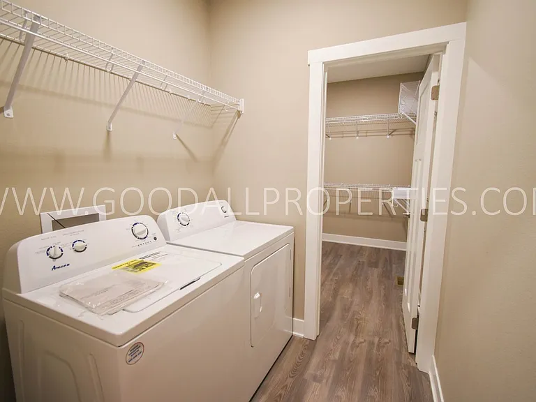 16772 Wilden Dr — Photo 10