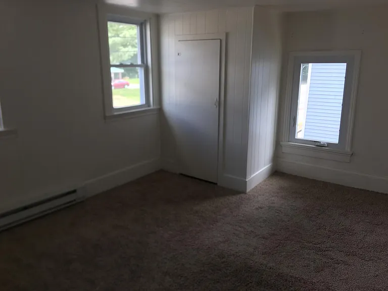 15 Maple St #2 — Photo 5