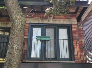 2452 W Taylor St #2, Chicago, IL 60612