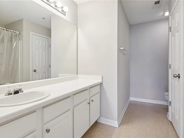 372 Azalea Cir — Photo 18