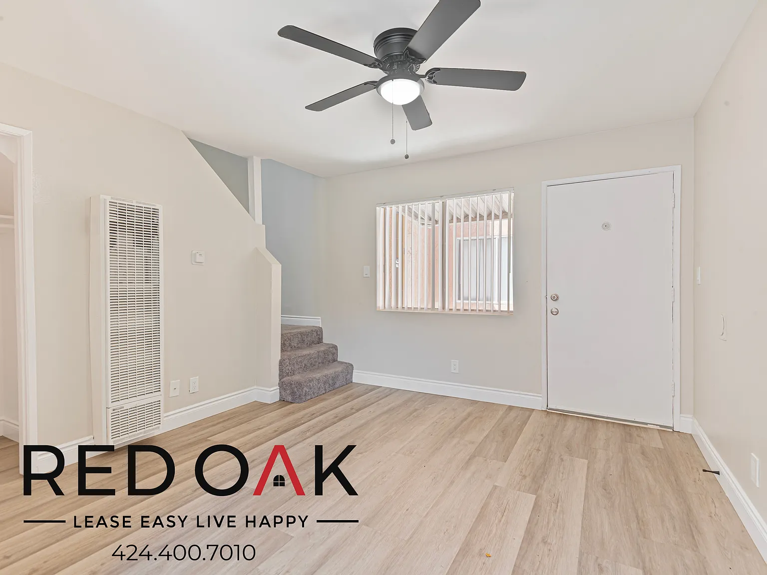 Lovely One Bedroom with Plush Carpet Floors, On-Site Laundry, and Garage Parking Included ~ In Ha... — Photo 4