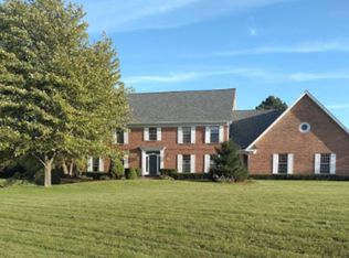 5671 River Park Dr, Libertyville, IL