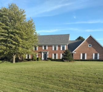 5671 River Park Dr, Libertyville, IL, 60048