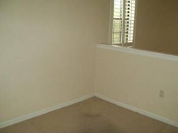 5th image of 381 City View Dr