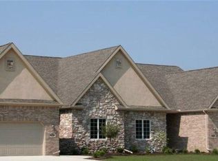 7851 Braeburn Ct, Holland, OH 43528