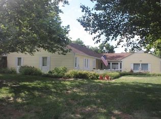 400 W Casablanca Rd, Hutchinson, KS 67502