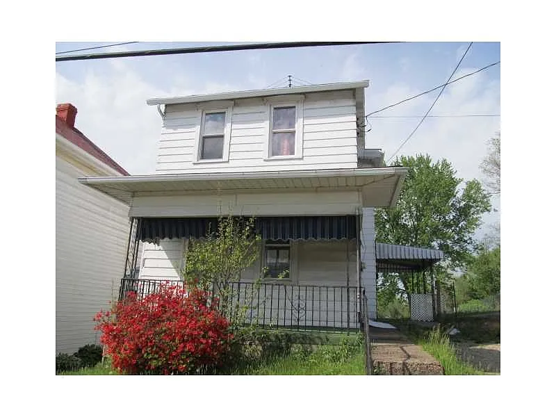 48 Lebanon Ave photo 1