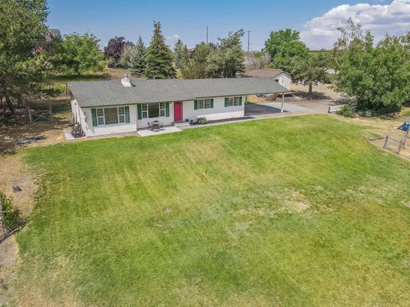 640 Arrowsmith Rd, Sunnyside, WA 98944