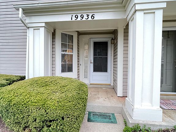 2nd image of 19936 Dunstable Cir