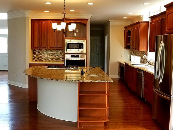 5th image of 1105 Spy Glass Way #53/2916
