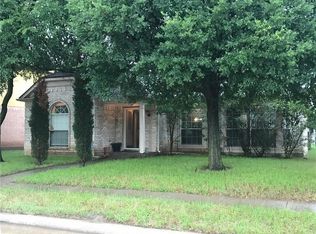 1602 W Chapman St, Cedar Hill, TX 75104