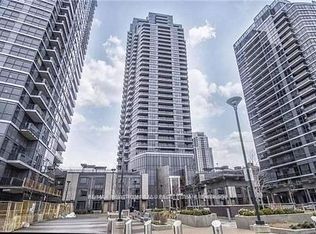 9 Valhalla Inn Rd UNIT 706, Toronto, ON M9B0B2