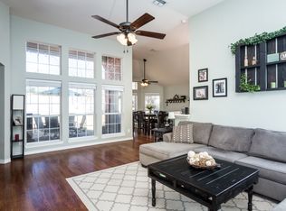 5344 Stillwater Dr, Fort Worth, TX 76137