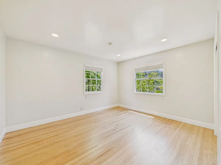 12 Folger Ct — Photo 18