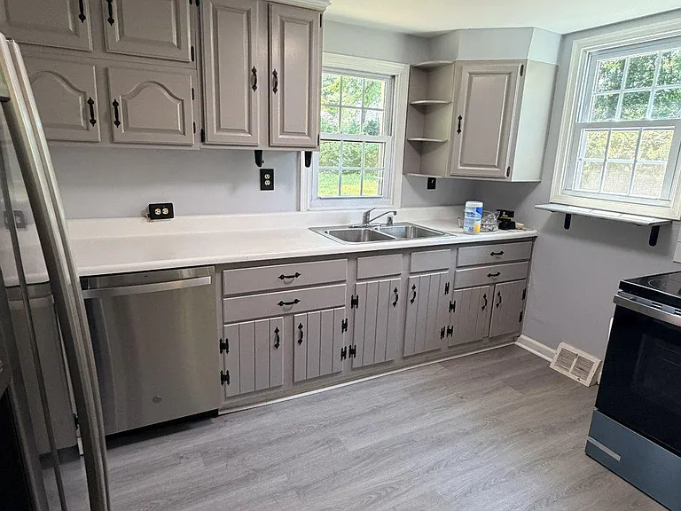 10003 Lomond Dr — Photo 19