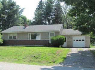 39 Riverview Ter, Brewer, ME 04412