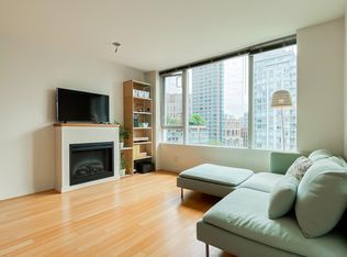 822 Seymour St #809, Vancouver, BC V6B1L7