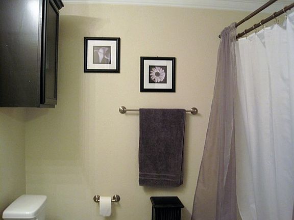 2nd image of 9901 Holiday Dr