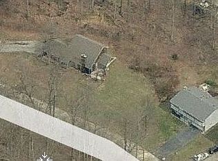 4220 Carolyn Dr, High Ridge, MO 63049