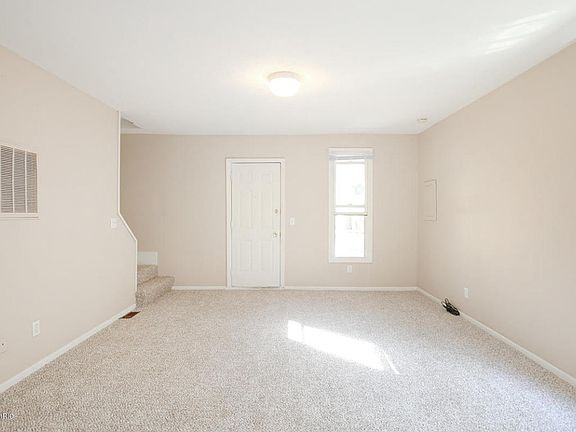 2nd image of 108 Quimby St NE