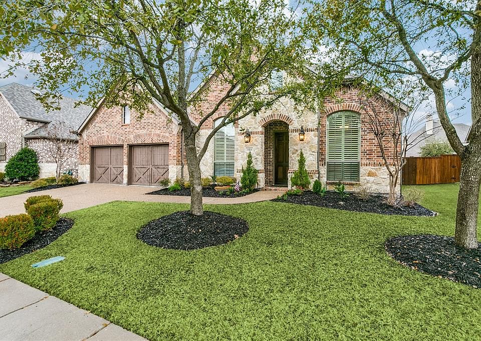 2nd image of 8104 Ravencliff Cir
