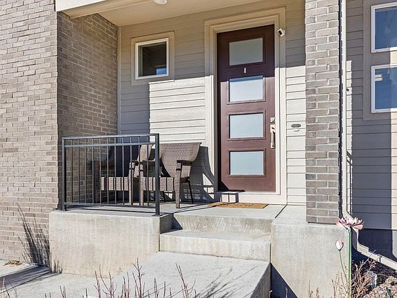 5th image of 5043 Oakley Dr
