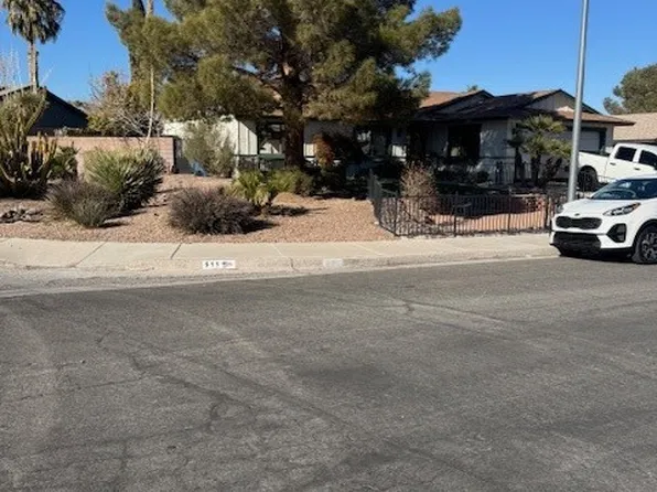 511 Dunbar Dr, Henderson, NV 89014
