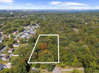 4414 Purple Martins Rd, Pasadena, MD 21122