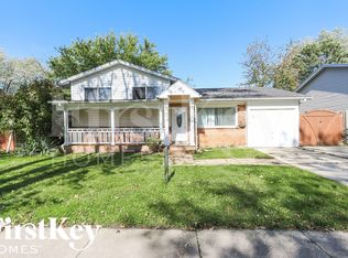 122 E Lincoln Ave, Glendale Heights, IL 60139