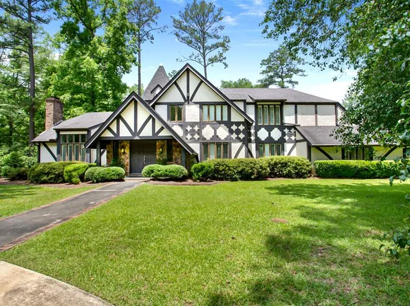 992 Barbour Ln, Eufaula, AL 36027
