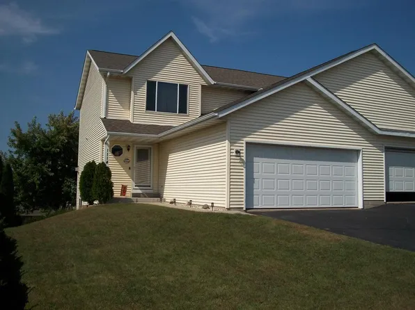 1114 Autumn DRIVE, West Bend, WI 53090