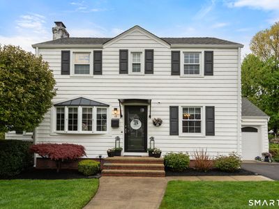 12 Orchard Court, Hamden, CT, 06517