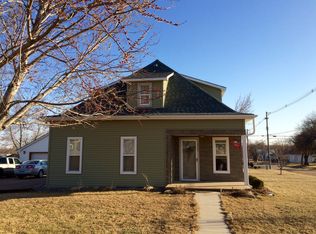805 E 4th St, Superior, NE 68978