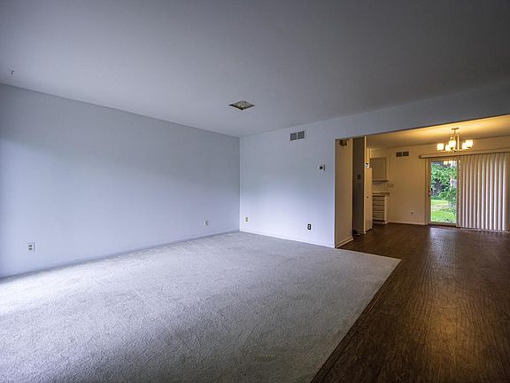 3rd image of 9256 N 70th STREET #2