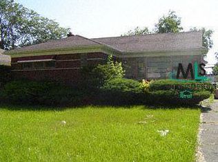 22040 Ridgedale St, Oak Park, MI 48237