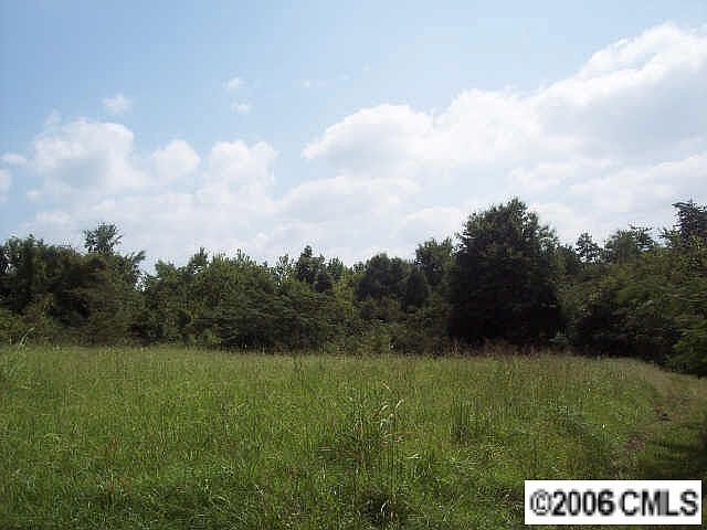 1st image of 4702 Dawnalia Dr