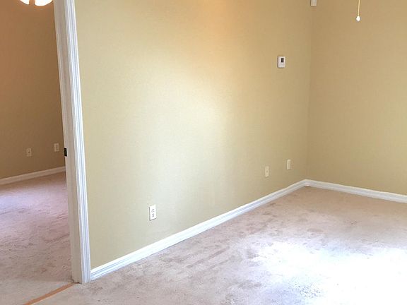 5th image of 14767 Clarkson Dr #2