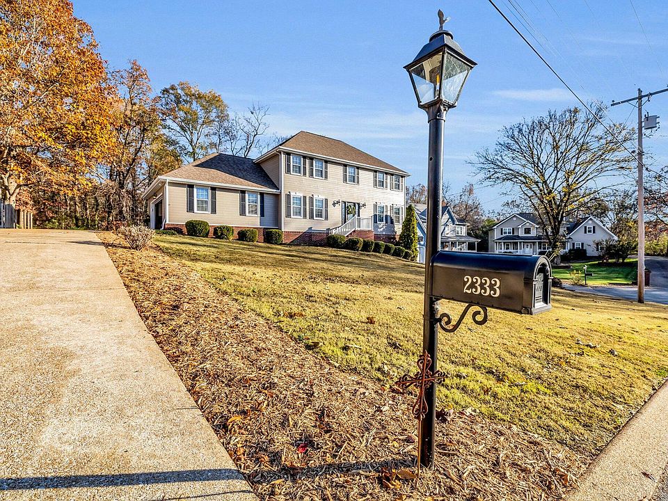 1st image of 2333 Chimney Hills Dr